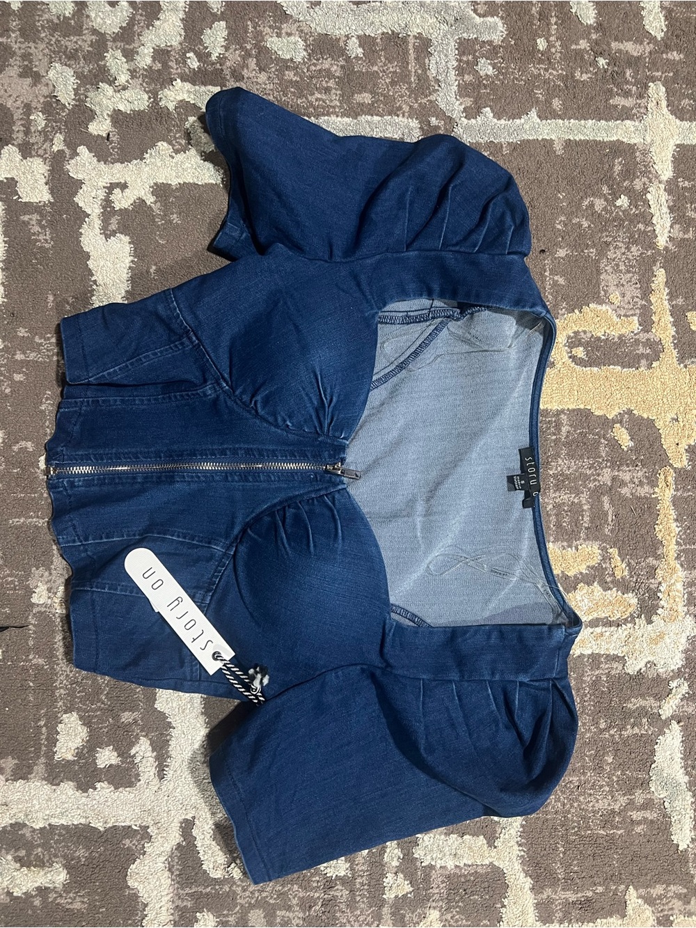 Cropped Navy Puff-Sleeve Zip Front Top